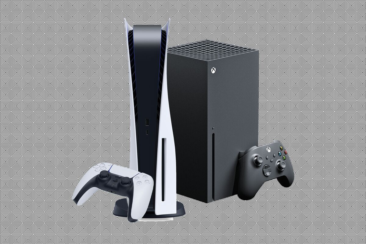 The Battle of the Titans: PlayStation vs. Xbox
